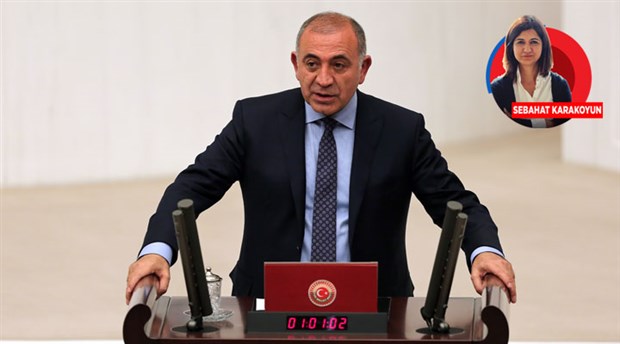 Topbaş, AKP’lilerin kararlarını CHP’lilerin oylarıyla iptal