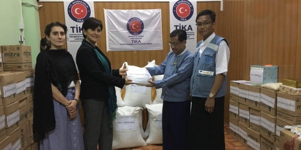 Türkiye'nin gönderdiği yardımlar Myanmar'a ulaştı