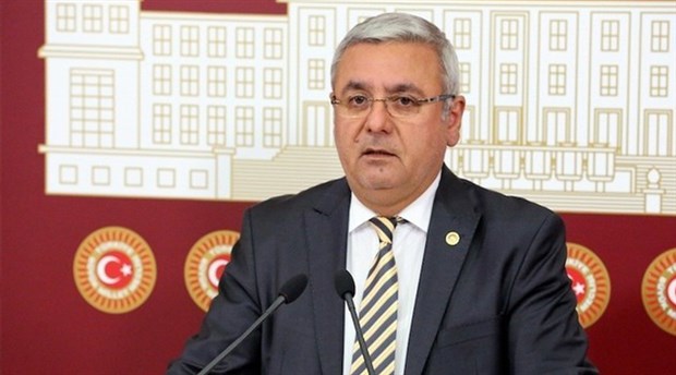 AKP’li Metiner: Çer çöplerle siyaset başarılı olsaydı, pek çok