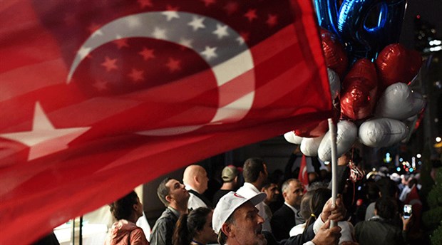 AKP’ye yakın yazardan çarpıcı vize krizi yorumu…