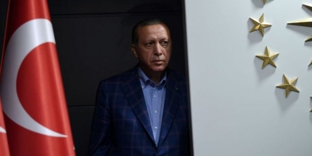 ANAR Genel Müdürü: AK Parti yanlış teşhis koyuyor; seçmenin yüzde 20'si partiye sadık değil