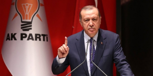 "Bu sözler, demokrasi tramvayından artık 'binmemek' üzere inildiğinin çok açık kanıtı"