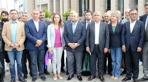 CHP’liler Berberoğlu için adliyedeydi