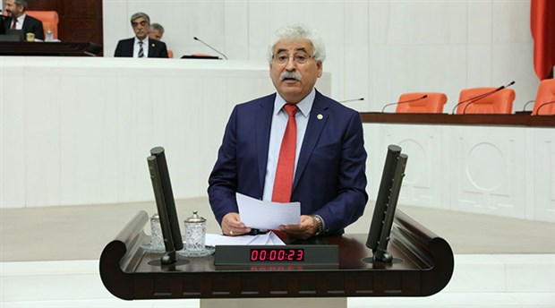 CHP’nin ‘bireysel silahlanma araştırılsın’ önergesi AKP’nin