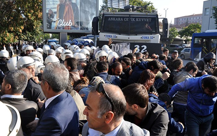 DHA, 10 Ekim canlandırmasına ‘Keşke gerçek olsa’ diyen muhabirle yollarını ayırdı