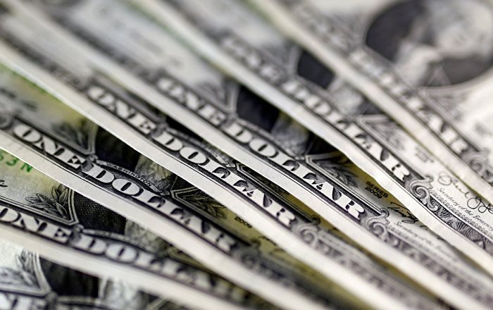 Dolar 3.61 ile 3 ayın zirvesinde, euro rekor kırdı