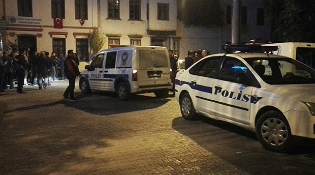 Edremit CHP’de delege seçiminde arbede yaşandı