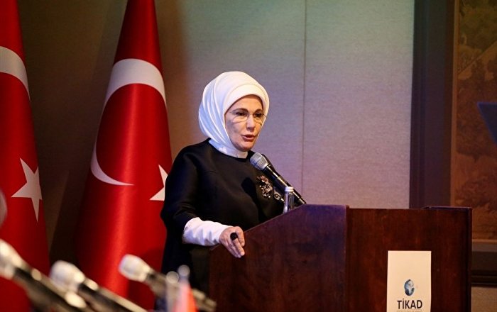 Emine Erdoğan Twitter hesabı açtı