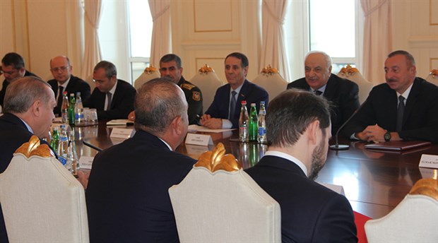 Erdoğan Azerbaycan’da heyetlerarası görüşme gerçekleştirdi