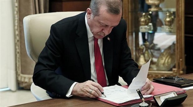 Erdoğan, istifa eden belediye başkanları için vekillere ‘hassas