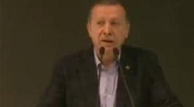 Erdoğan partilileri uyarırken: Reis sizi öpebilir miyim?