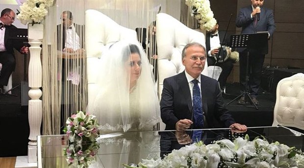 Eski Meclis Başkanı Mehmet Ali Şahin evlendi
