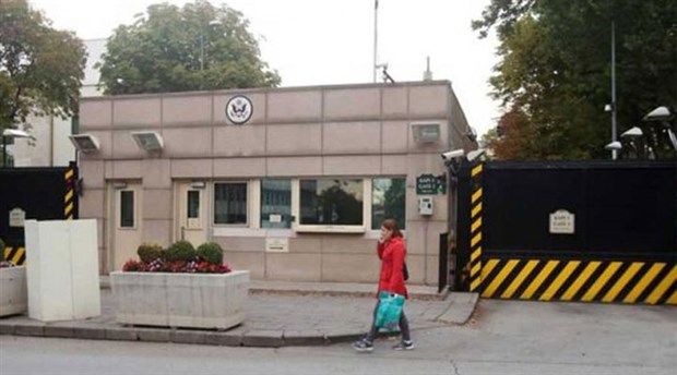 FINANCIAL TIMES “TÜRKİYE SÜRÜKLENİYOR”