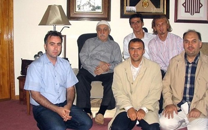 Gülen’le fotoğrafı ortaya çıkan eski futbolcu Haspolatlı: FETÖ ile bağlantılı olduğum anlamına gelmez