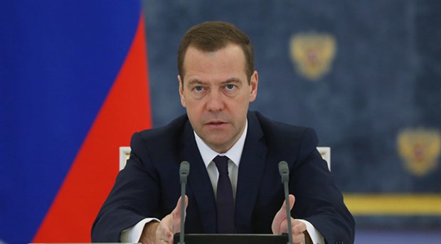 Medvedev’den ‘IŞİD’i yok etme’ çağrısı