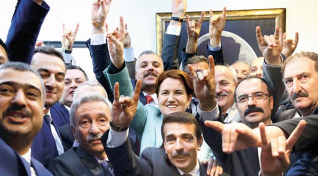 Meral Akşener, partisini Nazım Hikmet Kültür Merkezi’nde