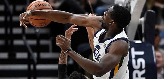 NBA'in yeni blok canavarı Ekpe Udoh