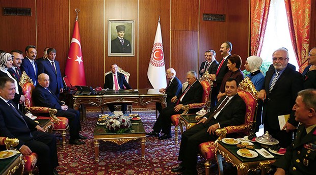 Parti devleti fotoğrafı!