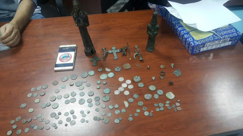 Roma dönemine ait 141 parça tarihi eser yakalandı