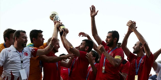 TFF’den İşitme Engelliler Milli Takımı’na ziyaret