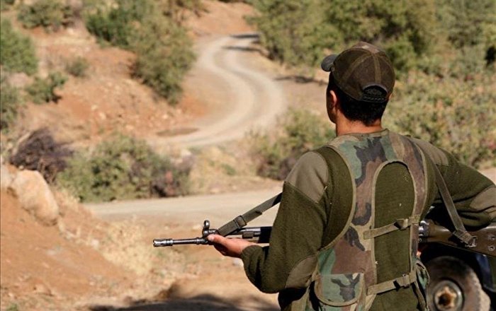 Zap Bölgesi’ne Türk bayrağı dikildi