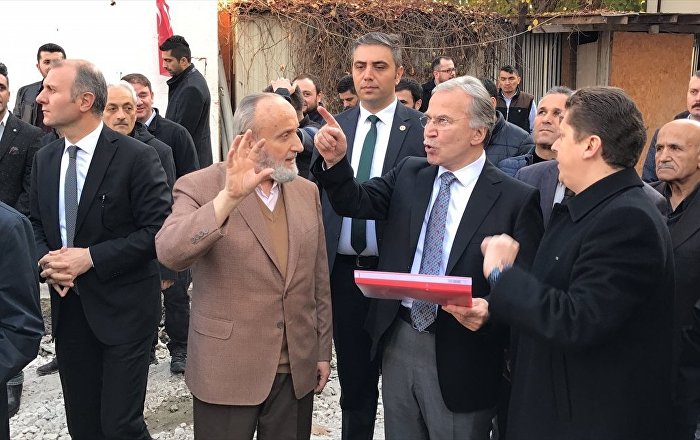 AK Partili Şahin: Barajın bir miktar düşürülmesi istikrarı etkilemez