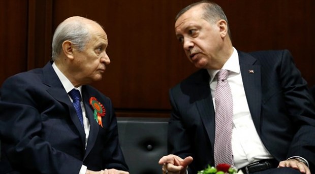 AKP-MHP ittifakı için yasa değişikliği gündemde