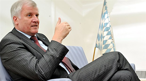 Almanya Bavyera Eyaleti Başbakanı istifa etti