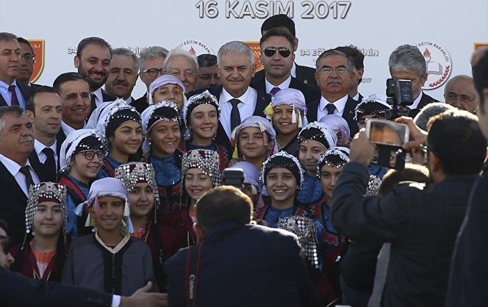 Başbakan Yıldırım, liseye geçişte ‘yeni sistem’i anlattı: Kafa karıştıranlara kulak asmayın, ben ne dersem odur