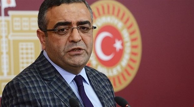 CHP’li Tanrıkulu Başbakan’a sordu: İstifaya direnen başkanların
