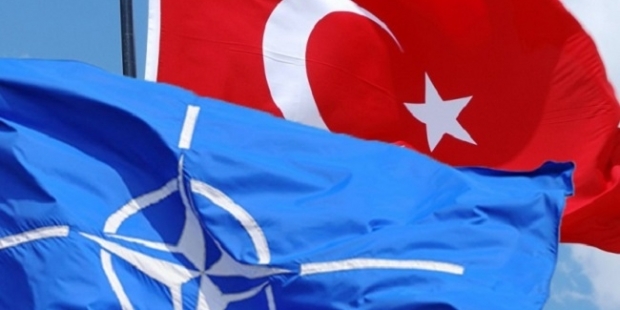 Cumhurbaşkanı Başdanışmanı: NATO üyeliğimizi gözden geçirmemizin zamanı geldi