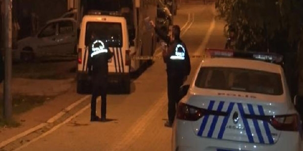Erkek şiddeti | Eşini bıçaklayan adam vurularak yakalandı
