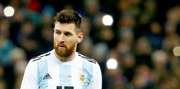 FFD’den Messi’li kapak