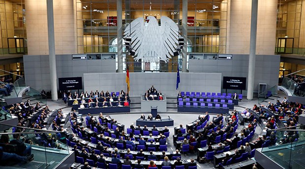 Merkel’in yardımcısı Altmaier: Alman partileri üç hafta içinde