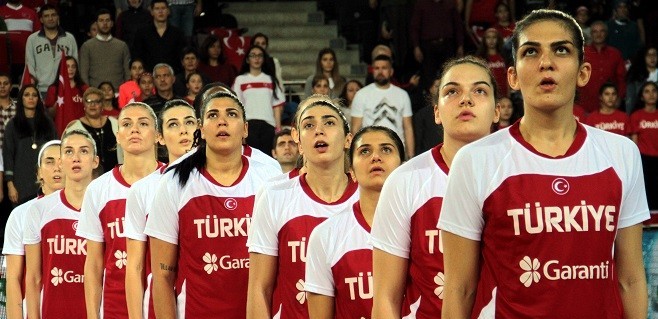 Potanın Perileri fark attı