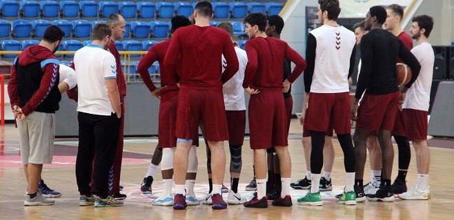 Trabzonspor Basketbol, Galatasaray'a bileniyor