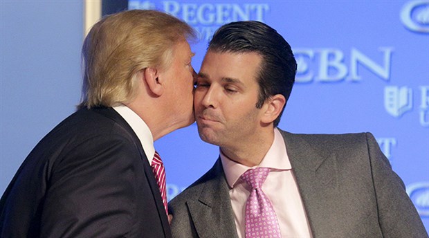 Trump’ın oğlu Wikileaks ile yazışmalarını paylaştı!