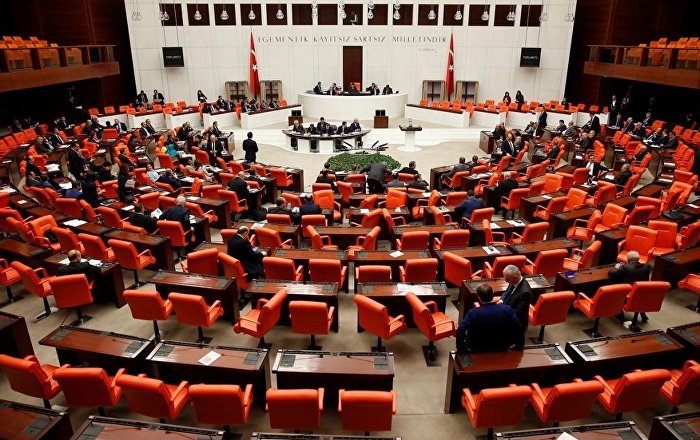 YSK Kanun Teklifi komisyonda kabul edildi