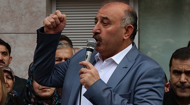AKP’li Belediye Başkanı, görevinden ve partisinden istifa etti
