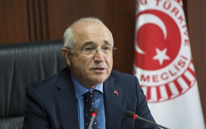 Cemil Çiçek’ten Sarraf açıklaması: Kimin elinde ne var bilemiyoruz