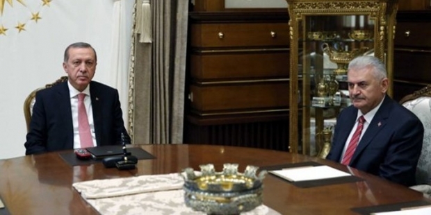 Cumhurbaşkanı Erdoğan ile Başbakan Yıldırım'ın görüşmesi sona erdi