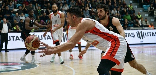 Muratbey Uşak – Gaziantep Basketbol maç sonucu: 67-75