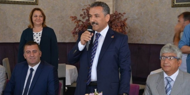 Vali Kaymak: Samsung dünya markasıdır ama Samsun'un önüne geçmemeli