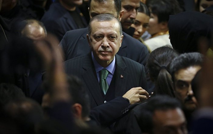 ERDOĞANDAN GECE YARISI ATAMALARI