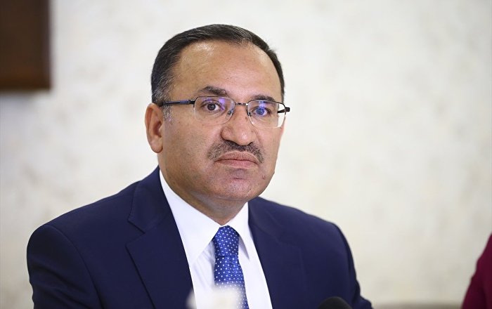Bozdağ: Radyodan Kuran yayını devam edecek