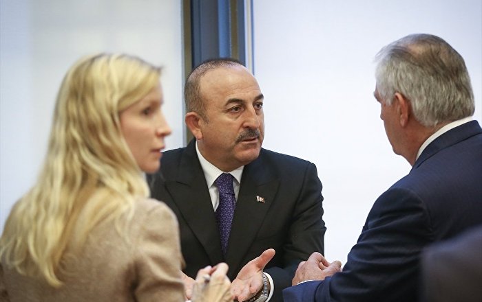 Çavuşoğlu: Tillerson 30 kilometrelik ‘güvenli hat’ önerisi yaptı