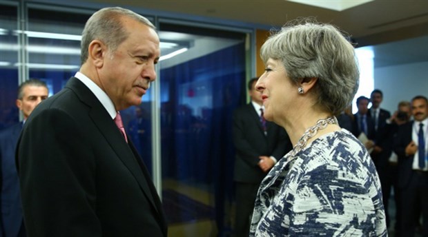 Erdoğan, İngiltere Başbakanı May ile görüştü