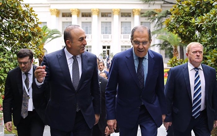Lavrov ve Çavuşoğlu, Suriye Ulusal Diyalog Kongresi hazırlıklarını görüştü