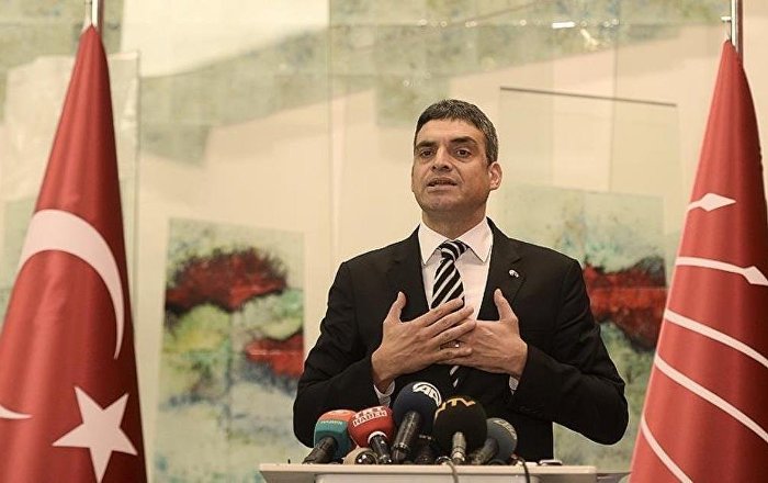 Umut Oran, Sosyalist Enternasyonal Başkan Yardımcılığı’ndan istifa etti