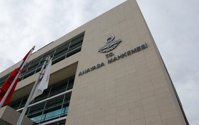 CHP, 26 KHK’yı Anayasa Mahkemesi’ne götürüyor
